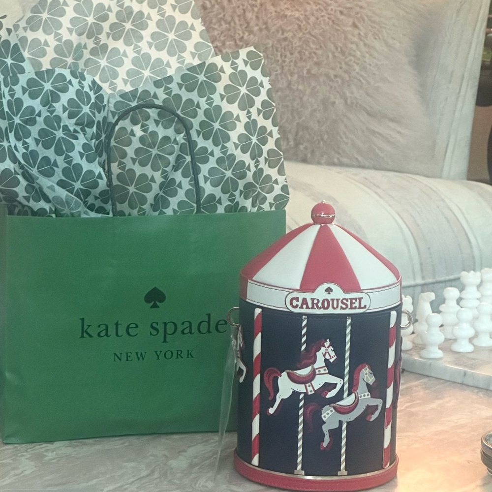 Kate Spade leather carousel purse